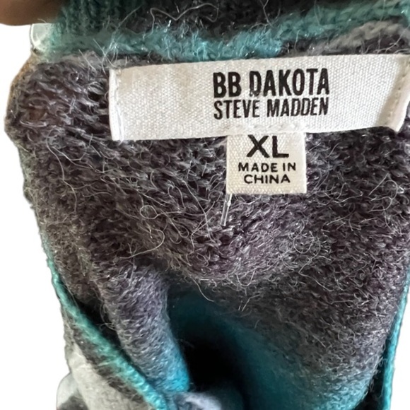BB Dakota‎ Steve Madden Sweater - Picture 4 of 5